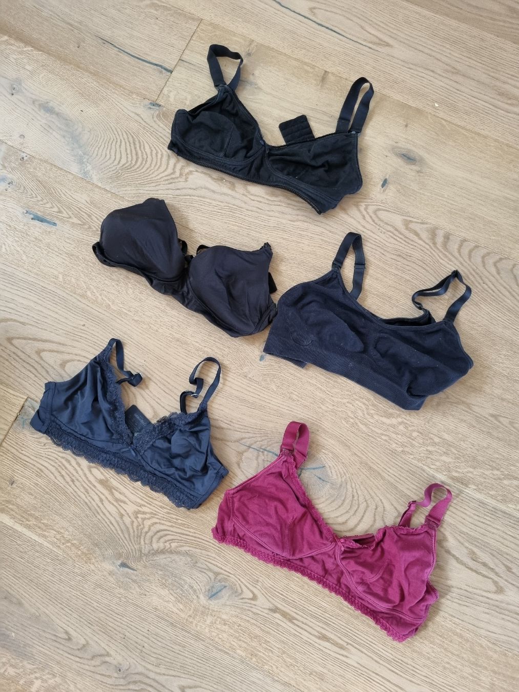 Altra biancheria intima: BH-Set (5 Stk.) - Bequeme Still-BHs – Usato da Oberwil b. Zug venduto da Steffely
