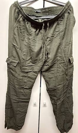 grüne Hose, Gr 40