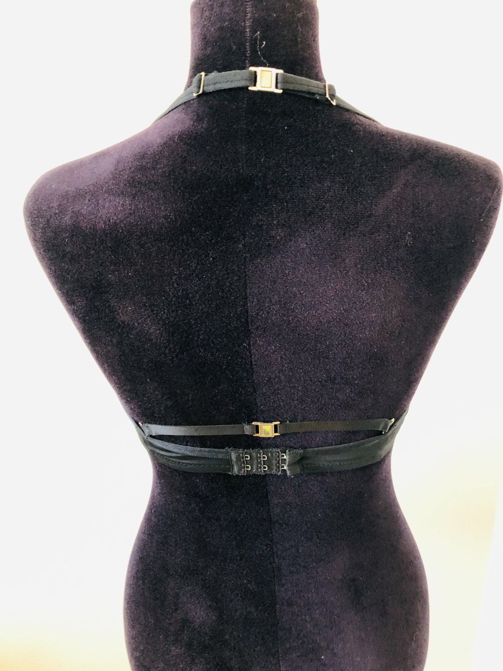 Altra biancheria intima: Schwarzer Push-up BH, Grösse 75C – Usato da Arlesheim venduto da OmnIa55 3