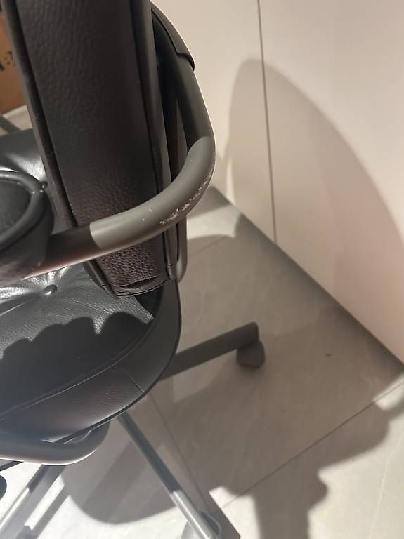 Ikea Stühle: Bürostuhl Schwarz – Gebraucht aus Bonaduz von Chimborazo87 1