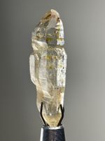 Petroleum Quarz Madirobe, Provinz Mahajanga, Madagaskar