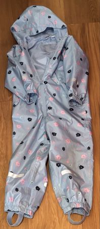 Regenanzug blau mit Blumenmuster Grösse 98 104