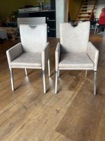 028 Posten 2x Armlehnstuhl aus Liquidation