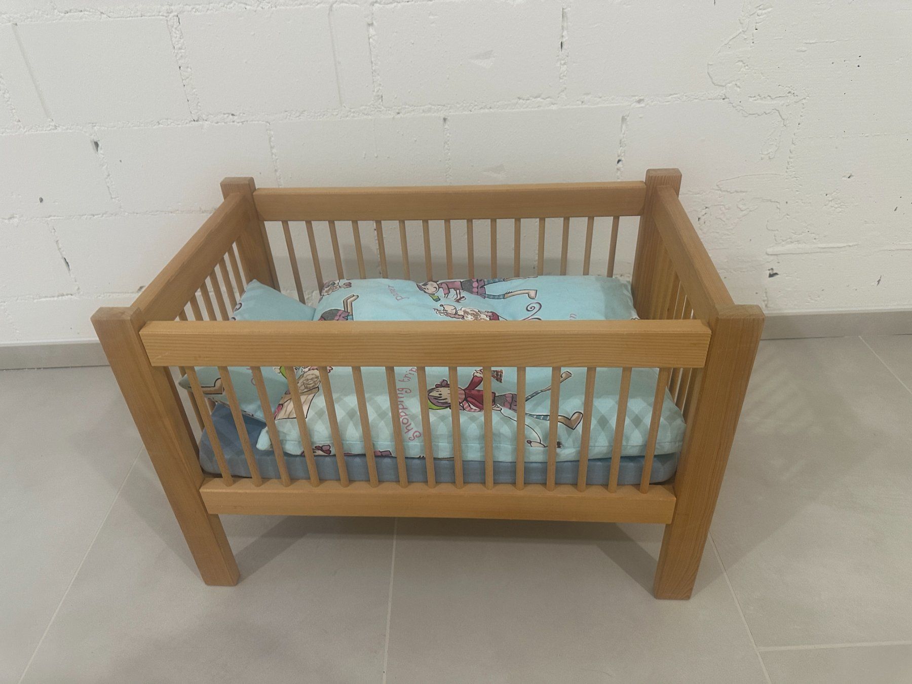Giocattoli: Puppenbett – Usato da Urdorf venduto da ARJN