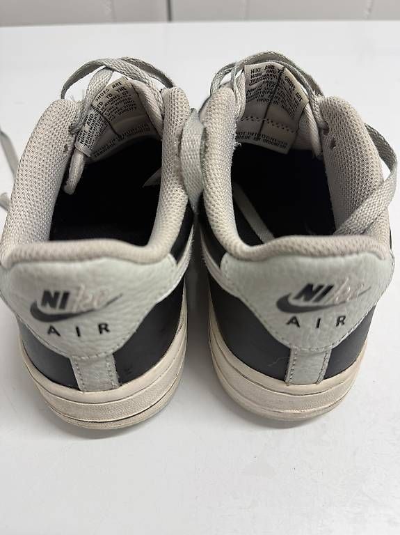 Scarpe da uomo: Nike Air 36.5 – Usato da Buchs AG venduto da Cres3 3