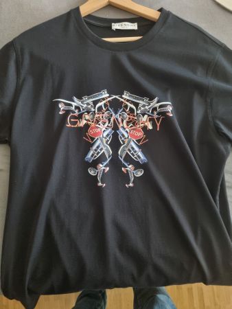 Givenchy t shirt