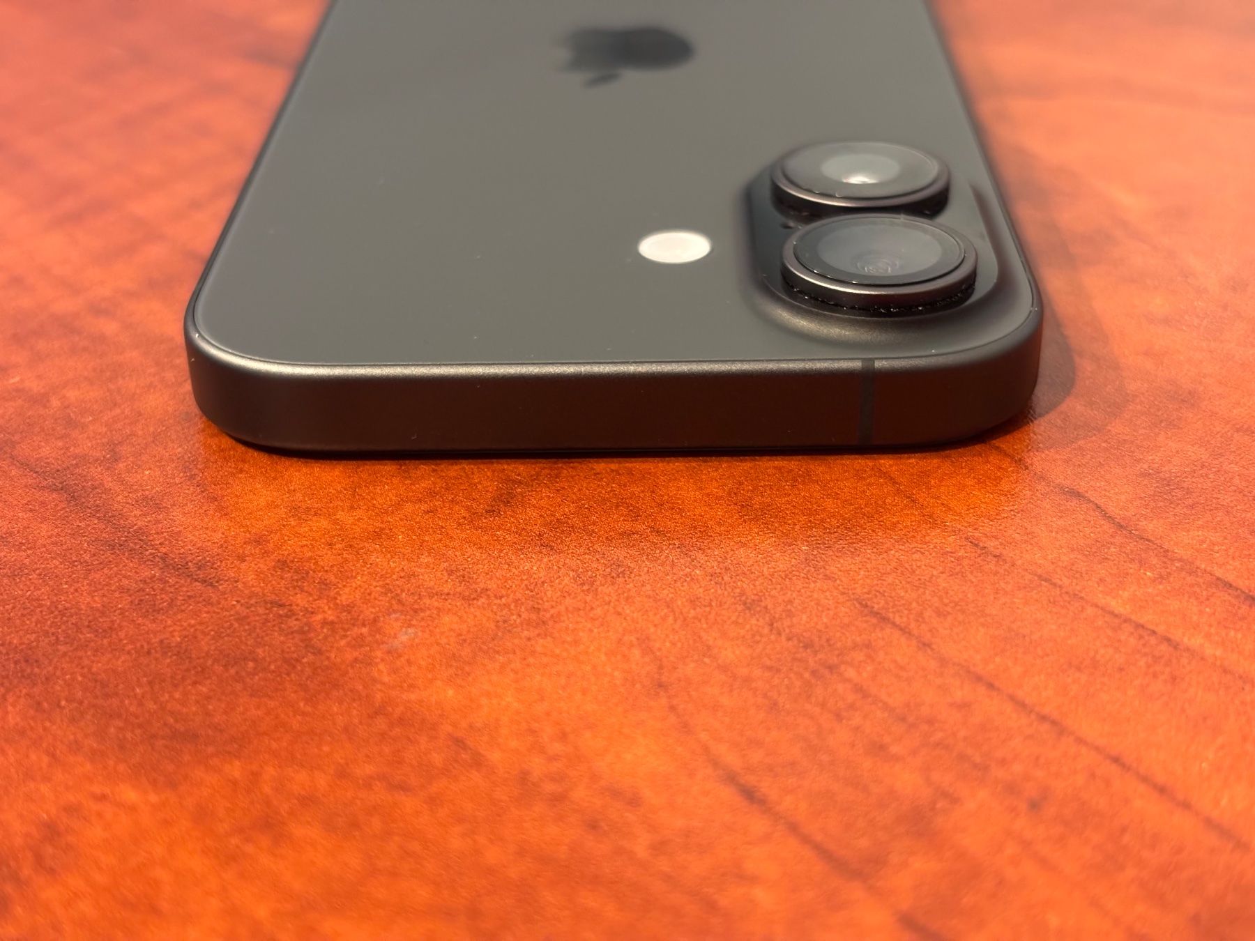 Apple Telefoni cellulari / Smartphones: iPhone 17 256GB Schwarz ab 600.- – Usato da Wetzikon ZH venduto da uelivernetzt 5
