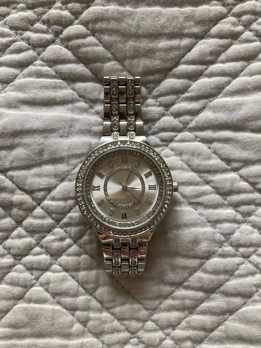 Uhren: Montre à strass – Gebraucht aus Lausanne von shabnam.t 2