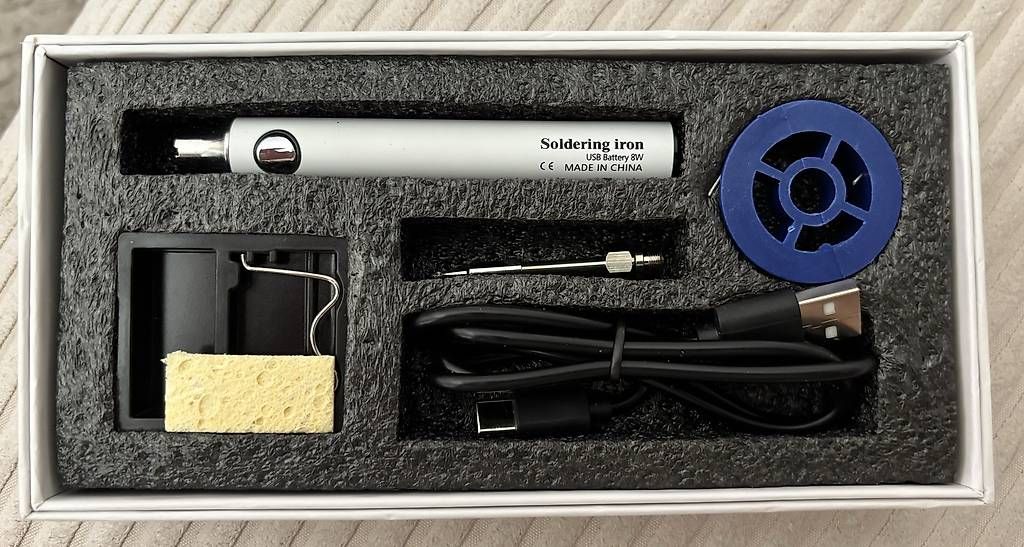 Tutti gli attrezzi: Fer à souder USB rechargeable 8W  kit complet – Nuovo e nell'imballaggio originale da Brent venduto da BenPerret 1