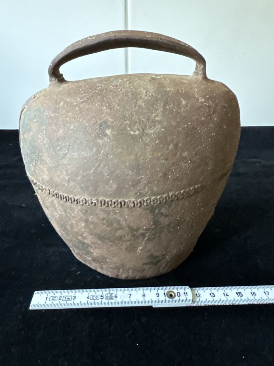 Campanacci mucche: alte Glocke oder Schelle, rostig. – Usato da Zürich venduto da Chaeffeler 2