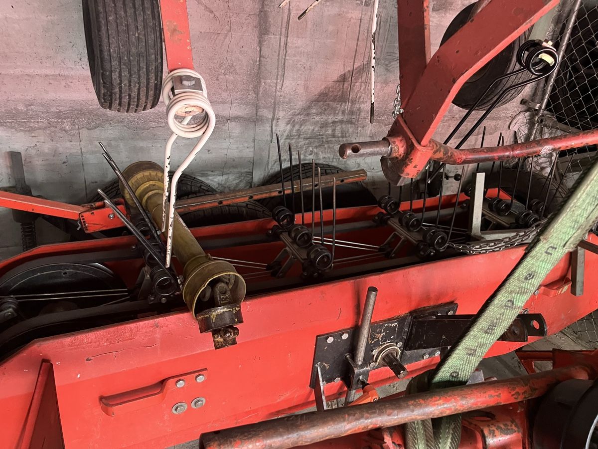 Toutes les machines: Bucher tm 850 – D'occasion à St.Niklaus par rmddams4 4