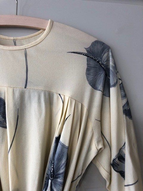 Vestiti: Robe Vintage 80 – Usato da Genève venduto da san_lb79 2
