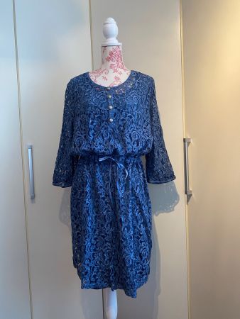 ***Letze Preissenkung*** Kleid aus Spitze von Bonita Gr. 48