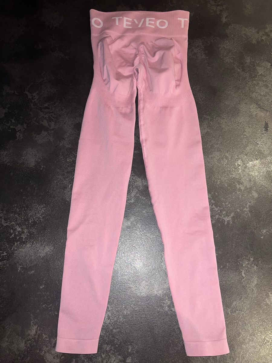 Teveo Leggings: TEVEO Leggings – Usato da Hindelbank venduto da frundi 1