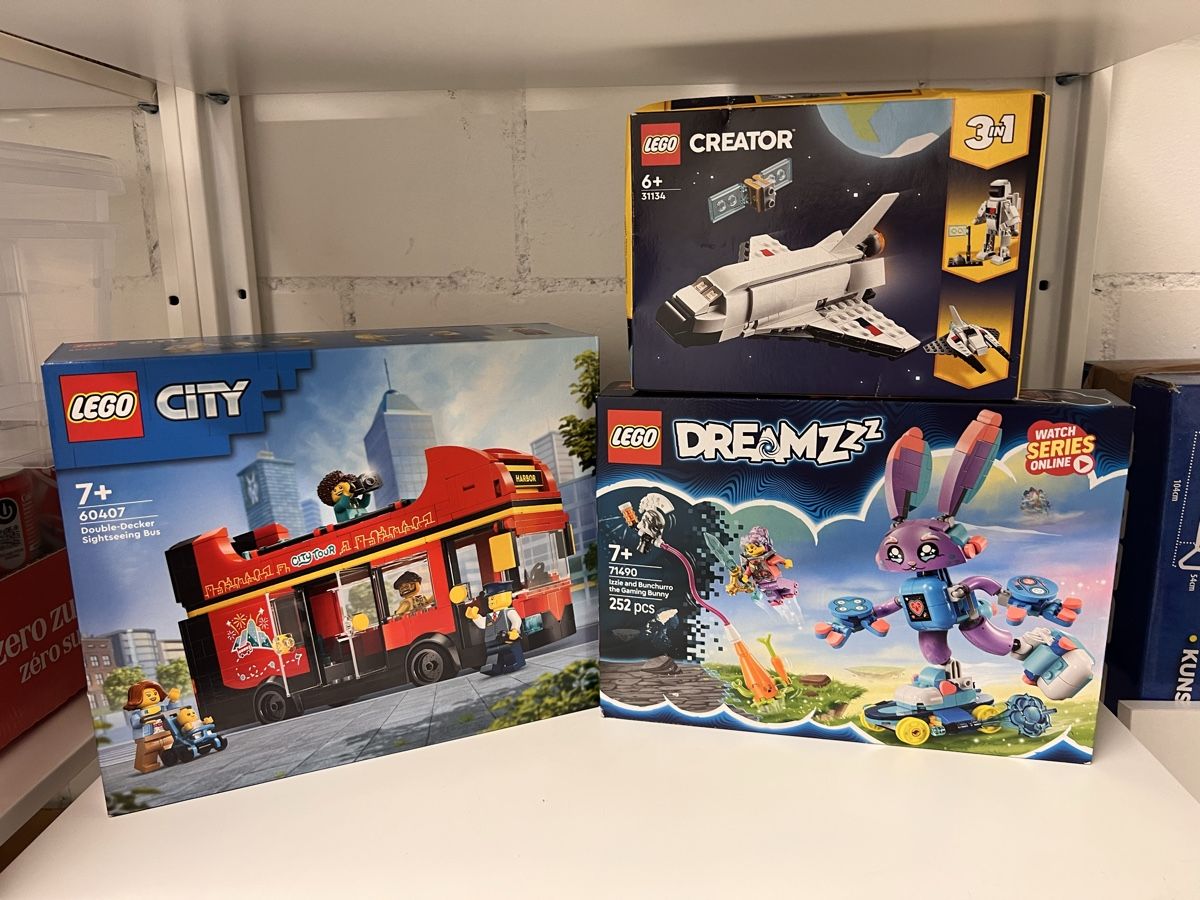 Lego Spielzeuge: Lego Sets Neu und original verpackt – Neu und originalverpackt aus Volketswil von JulBar2014