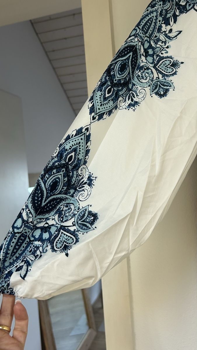 Kleider: Robe imprimée neuve – Neu (gemäss Beschreibung) aus Arzier-Le Muids von kaczuszka 2