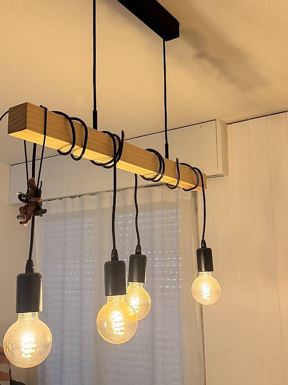 Kronleuchter & Deckenlampen: Deckenlampe Holz Smart Glühbirne – Gebraucht aus Pfäffikon ZH von jon_r7c8