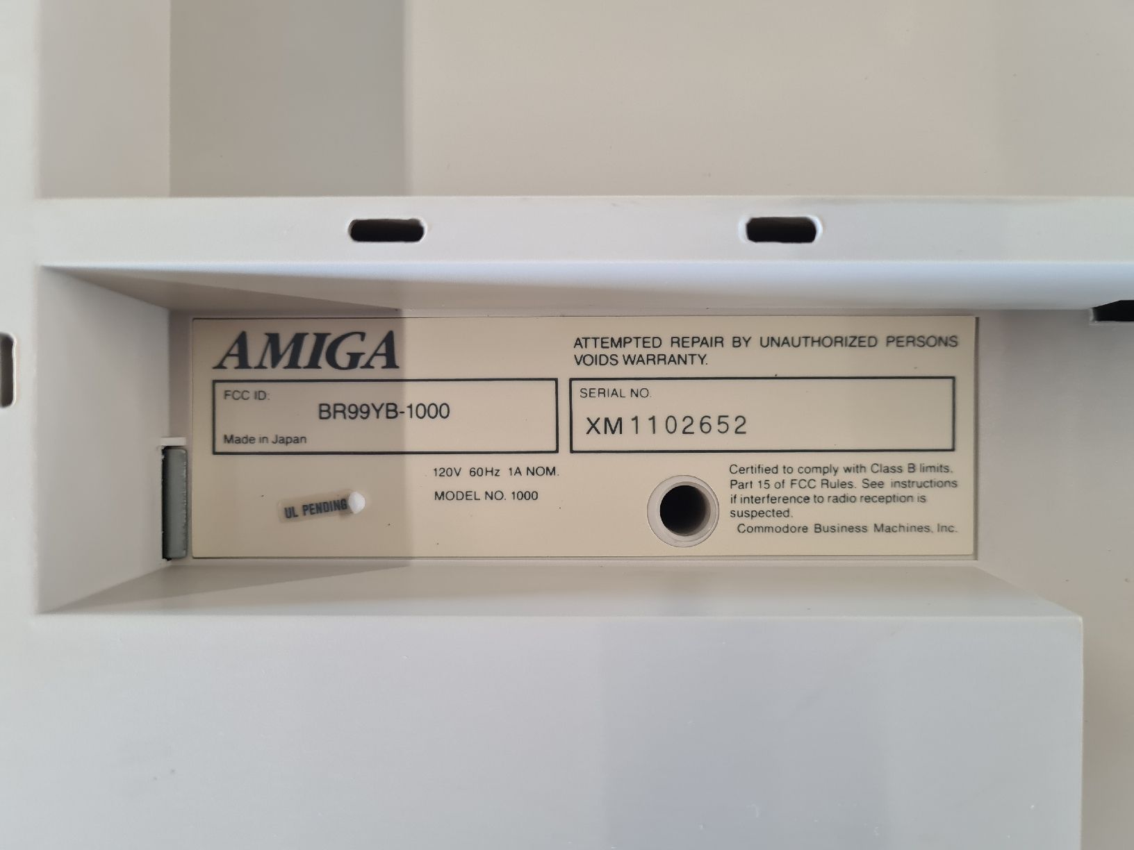 Commodore PC: Commodore Amiga 1000, mit Originalverpackung und Zubehör – Usato da Derendingen venduto da CompiDD 5