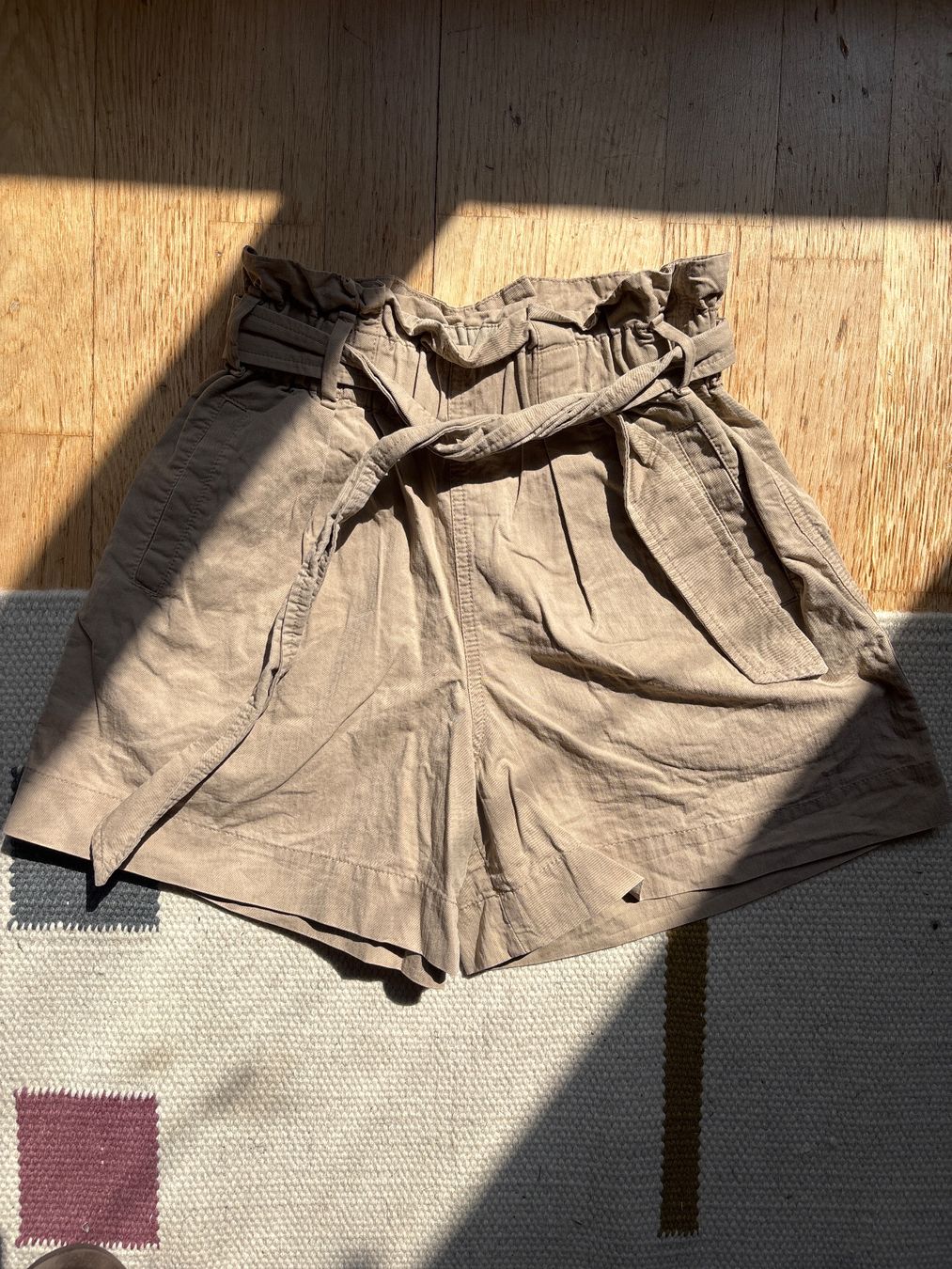 Brunello Cucinelli Hosen: Sommerhose Brunnelo Cucinelli – Gebraucht aus Bern von mirkaraffaela