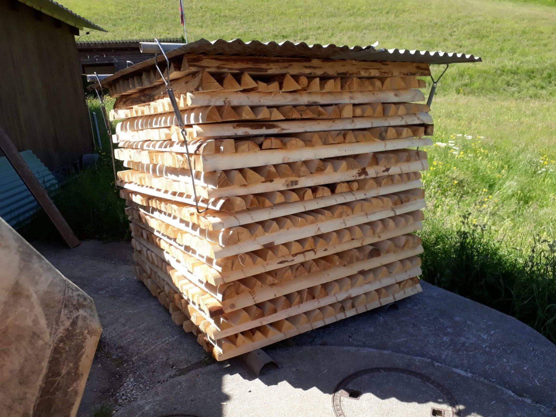 Zäune: Zaunpfähle – Neu (gemäss Beschreibung) aus Leissigen von deltaturbo