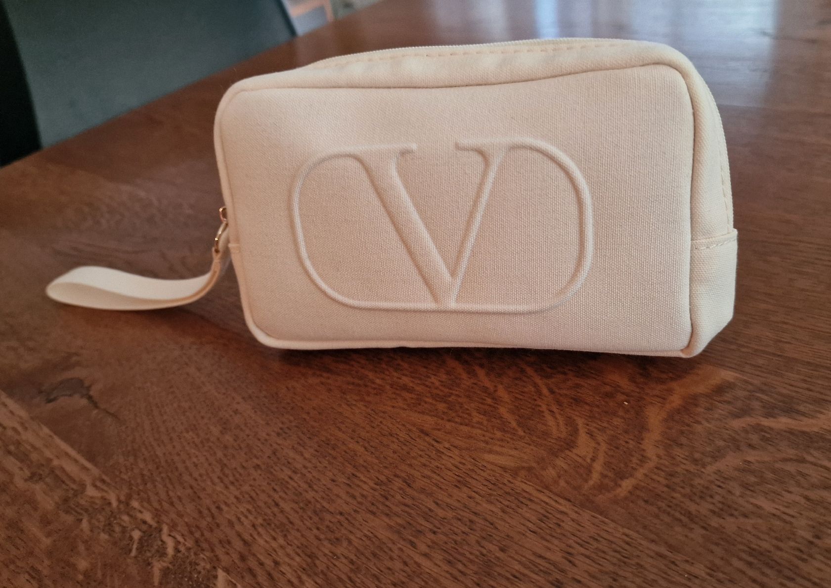 Custodie per cosmetici: NEU: Kosmetiktasche – Nuovo (secondo la descrizione) da Bilten venduto da Ueli77