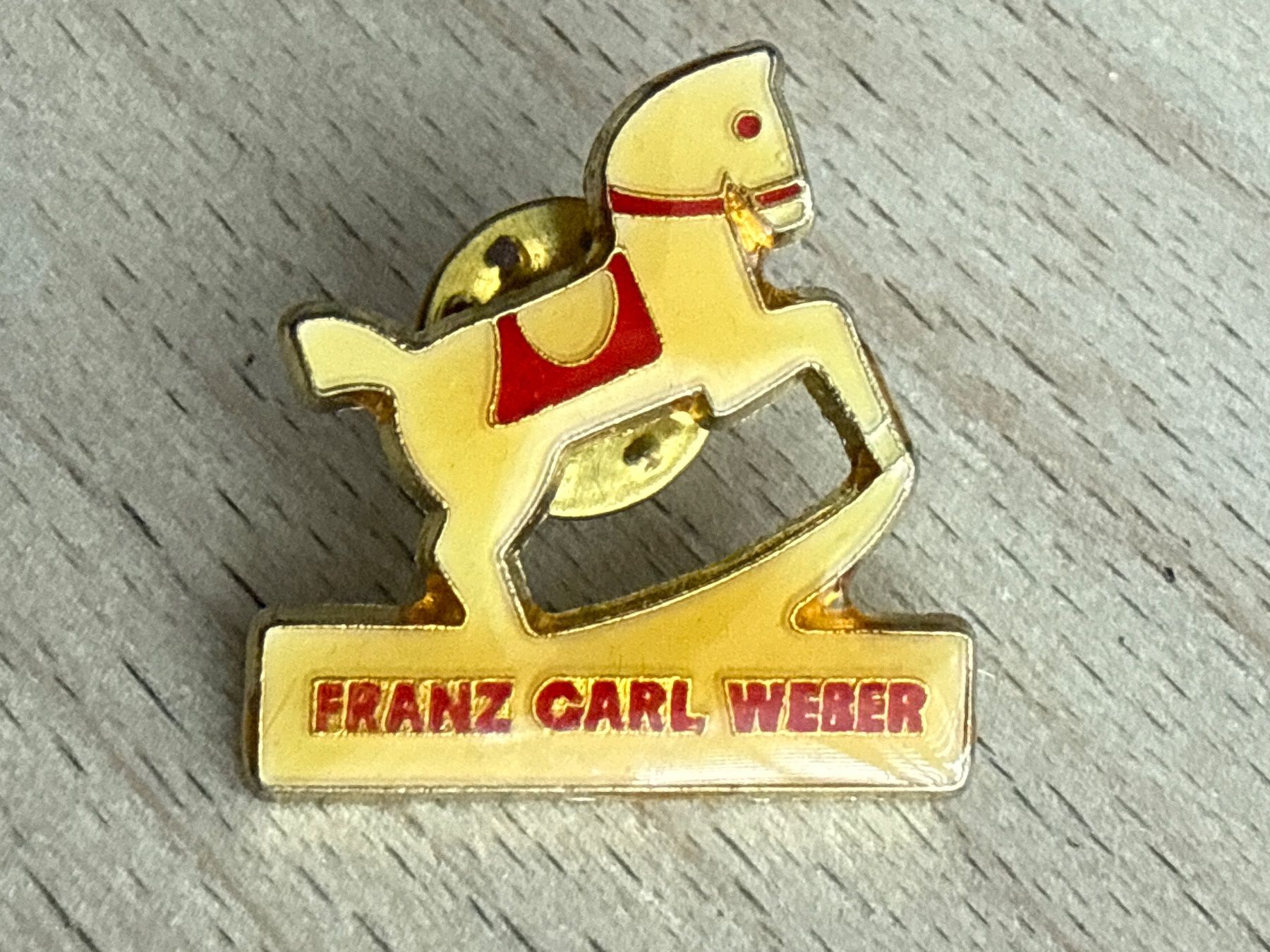 Placchette & Badge: Pin Franz Carl Weber – Usato da Glattbrugg venduto da Schweigmatt