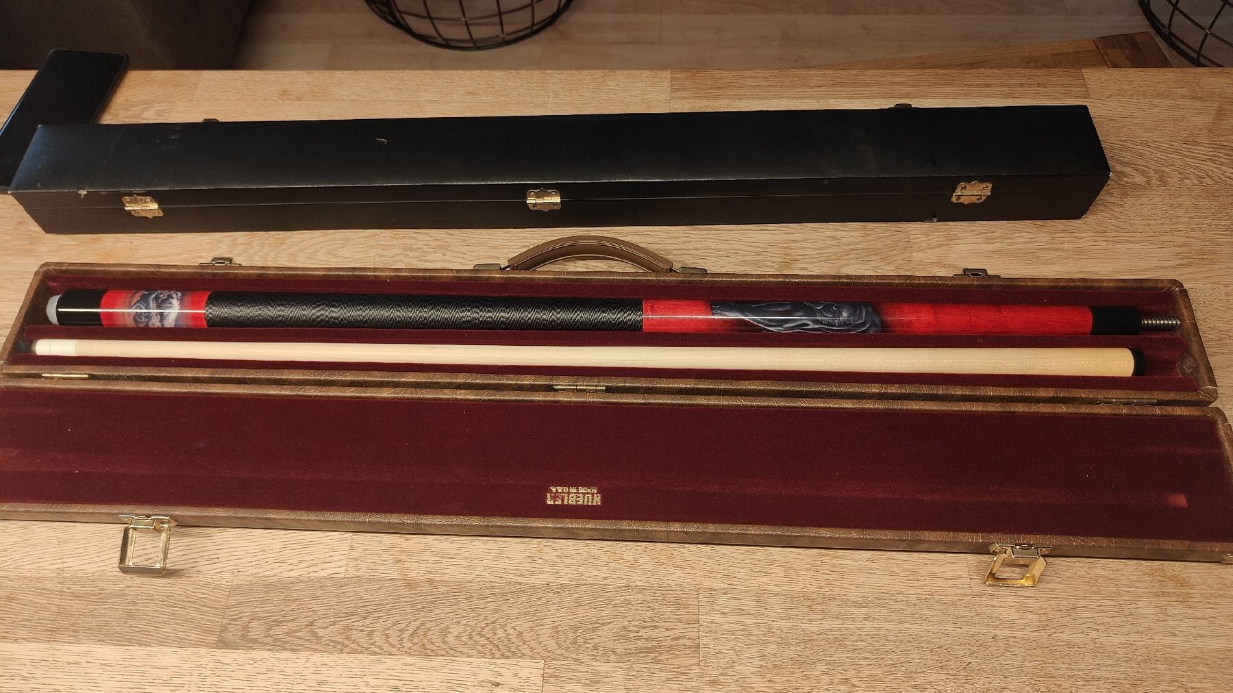 Stecche da biliardo: Huebler Billiard Queue Black Panter – Usato da Altikon venduto da fledermaus12