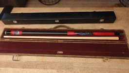 Huebler Billiard Queue Etui mit McDermott Red Panther Queue