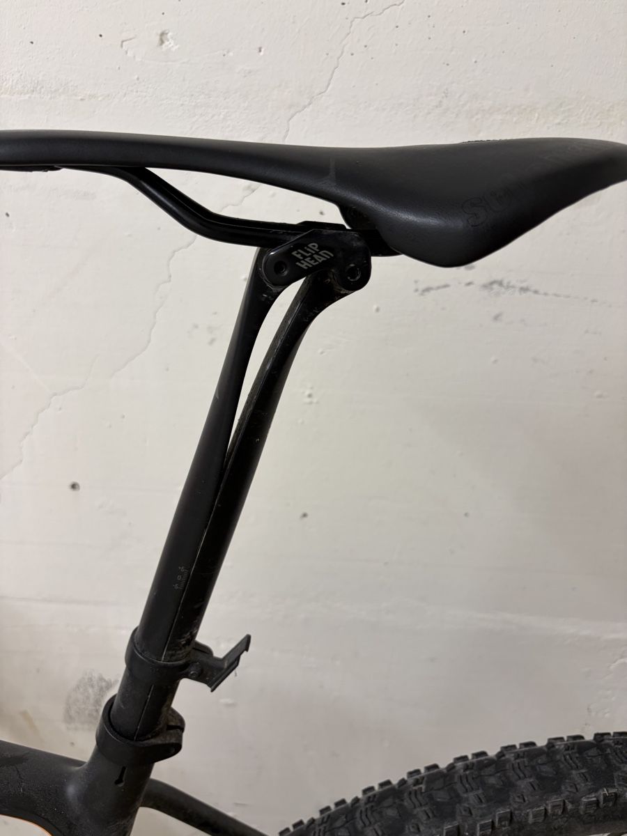 Canyon Vélos: Canyon Exceed Mountainbike – Défectueux à Thalwil par Malteco 2