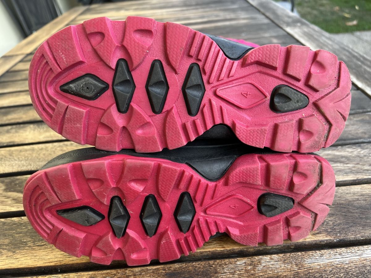 Kamik Schuhe für Mädchen: Kamik 4 – Gebraucht aus Glattbrugg von HUAKK 2