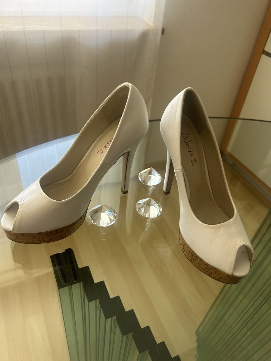 Scarpe da donna: High Heels – Usato da Bottighofen venduto da Kucki-2003