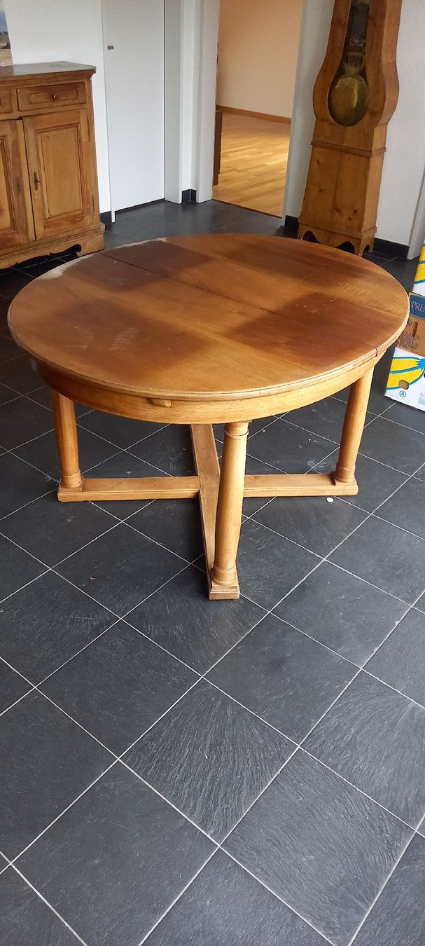Tavoli: Antiker, ovalerTisch – Usato da Wädenswil venduto da Greatstuff