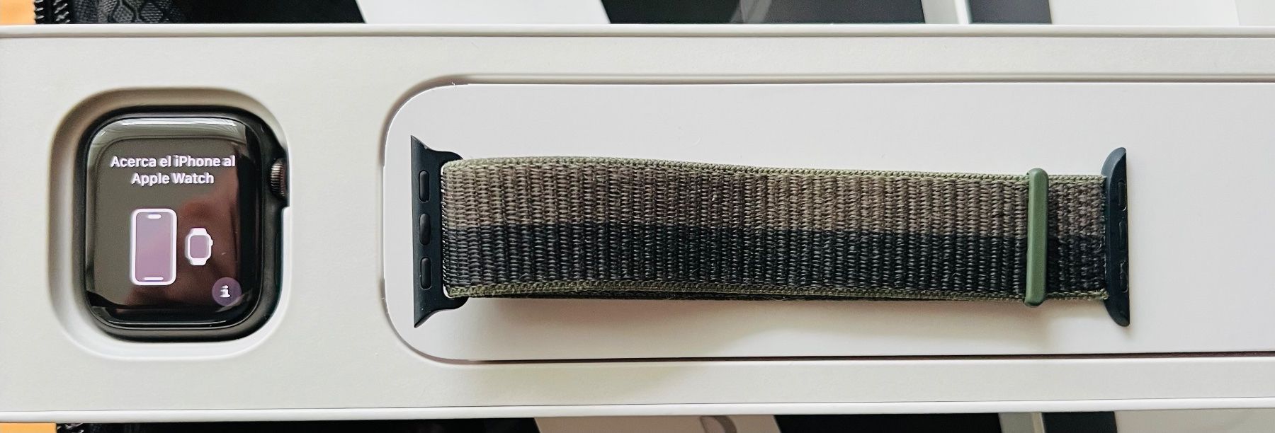 Apple Smartwatch: Apple Watch Series 7, 41mm, Titanium, Space Black – Usato da Winterthur venduto da aax5 4