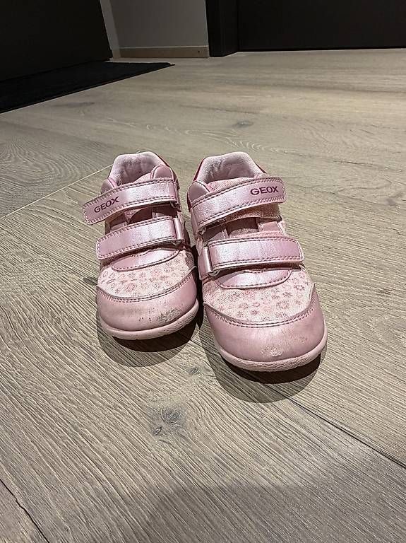 Geox Scarpe per ragazze: Geox Schuhe Grösse 25 – Usato da Ebmatingen venduto da N.Bu