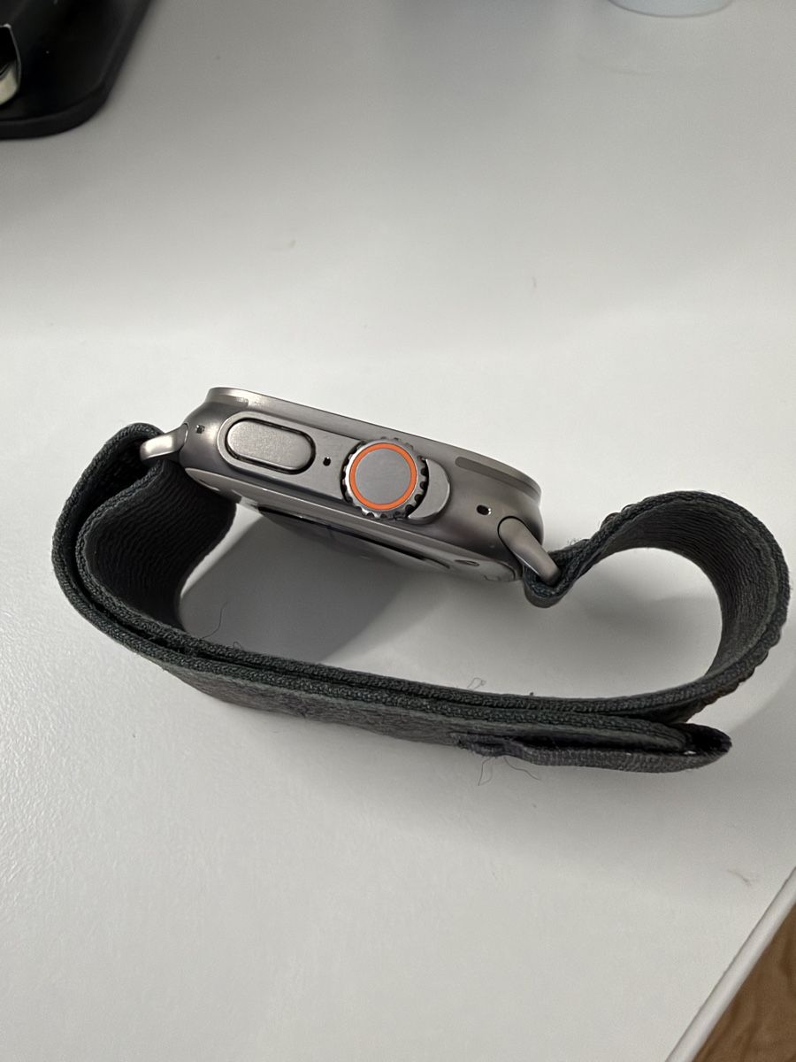 Apple Smartwatch: Apple Watch Ultra 2 – D'occasion à Thun par iderex 4