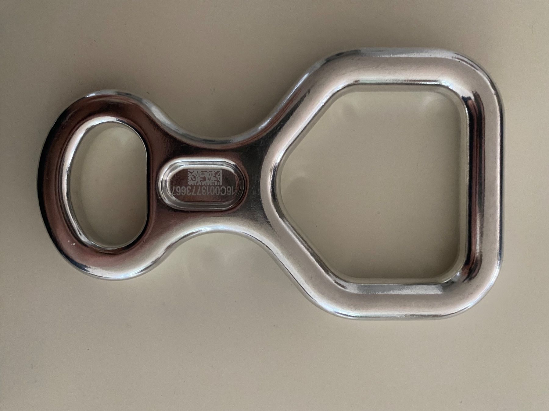 Kletterausrüstungen: Petzl huit abseilachter klettern – Neu (gemäss Beschreibung) aus Appenzell von classiccyclingkits 1