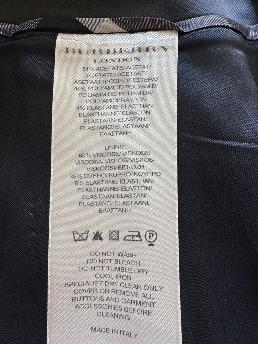 Burberry Gonne: Burberry Skirt Size 38 – Nuovo (secondo la descrizione) da Diessenhofen venduto da mar_8cyl 5