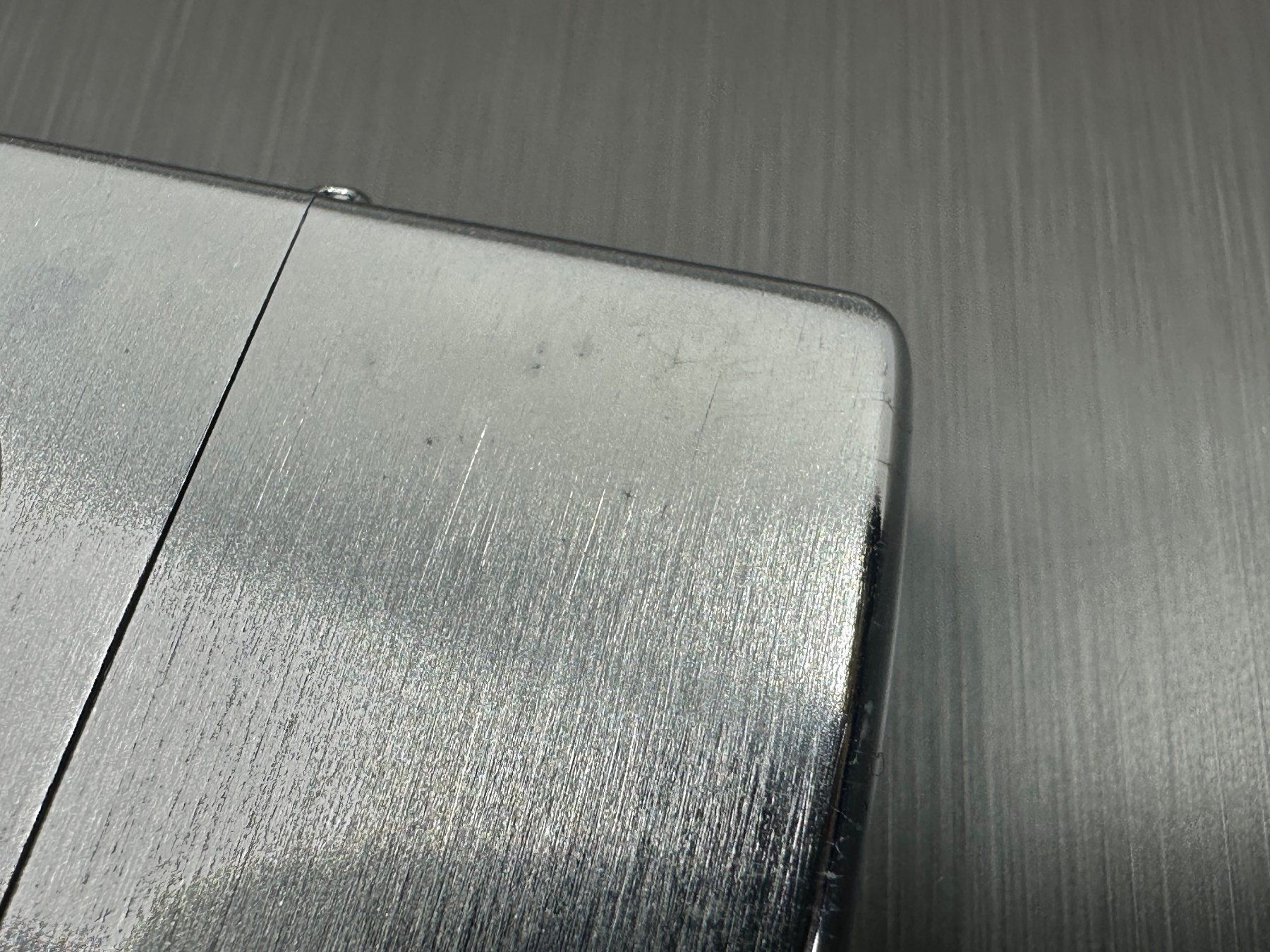 Zippo Briquets: Zippo Harley Davidson, 200HD H308, H-D Globe – D'occasion à Arisdorf par Liquidus 5