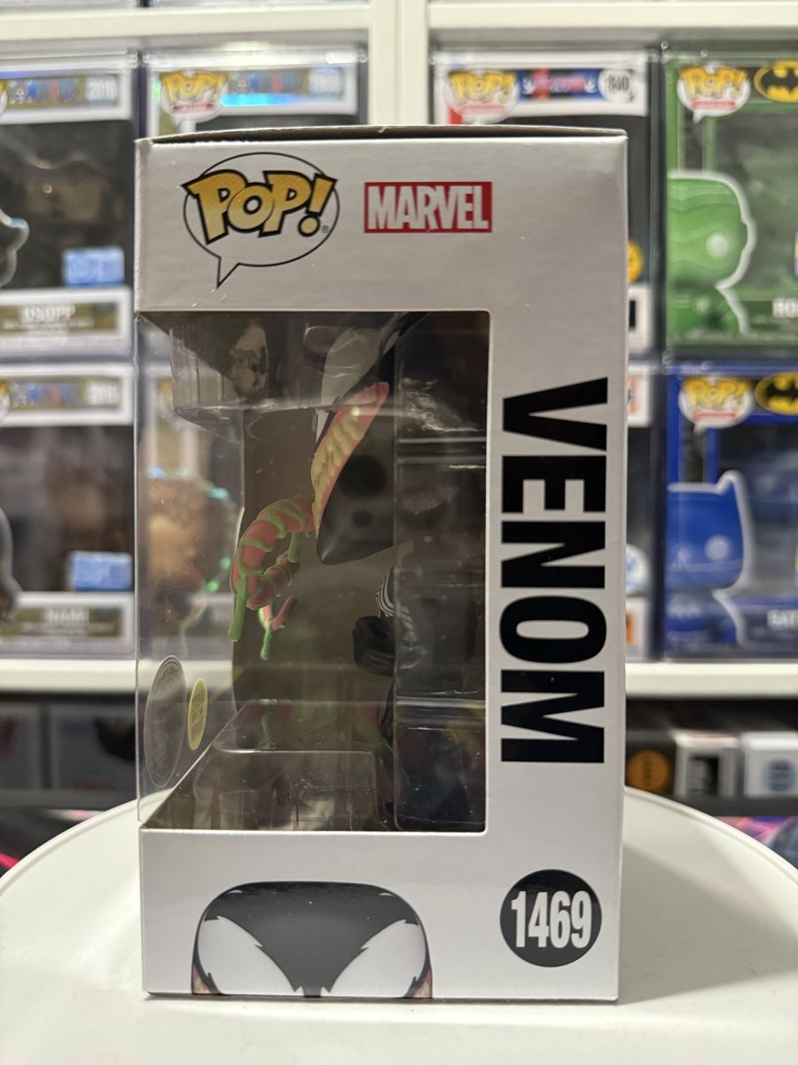 Funko Statuette: Funko Pop Marvel Venom 1469 Glows in the Dark – Nuovo (secondo la descrizione) da Flüelen venduto da alex_y88 3
