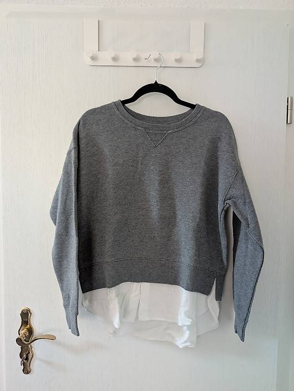 Maglioni & Felpe: Graues Sweatshirt – Usato da Erschwil venduto da andora00 2