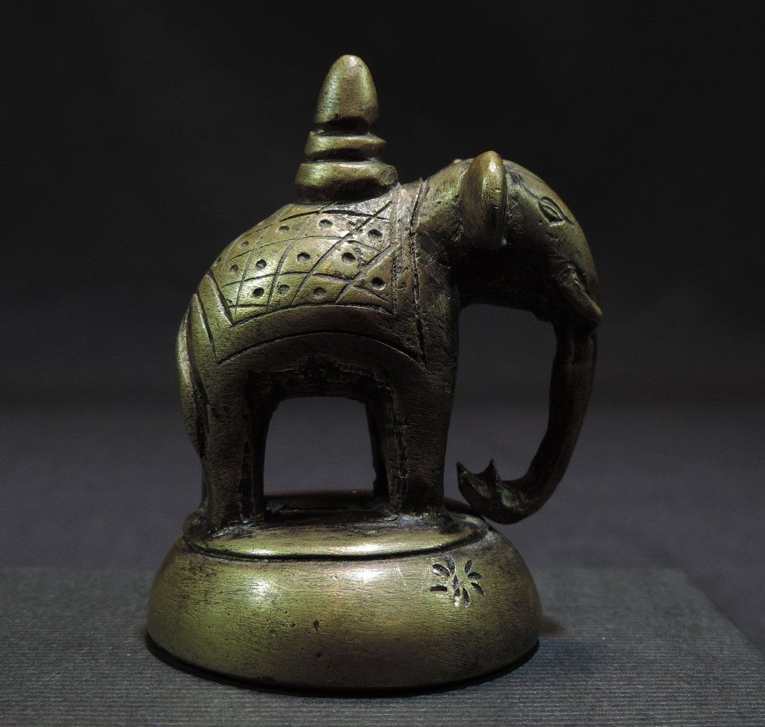 Statuette: Laos Elefant, Opium Gewicht – Usato da Duggingen venduto da roterbambus