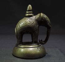 Laos Elefant, Opium Gewicht
