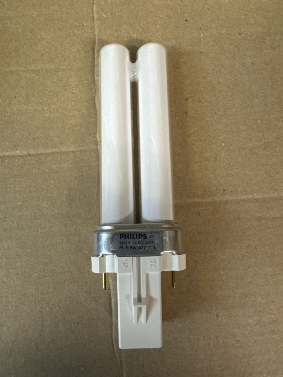Philips Lampen: PHILIPS PL-S 5W 827 Lampe neuwertig – Gebraucht aus Zürich von Elektrike3 1