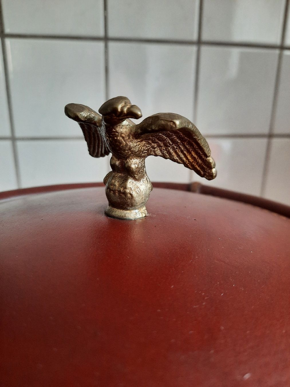 Altro per la casa: SEAU À GLAÇONS, en CUIR. VINTAGE – Usato da Le Locle venduto da marylise01 2