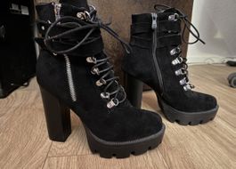 SCHWARZE STIEFELETTE VON RAID
