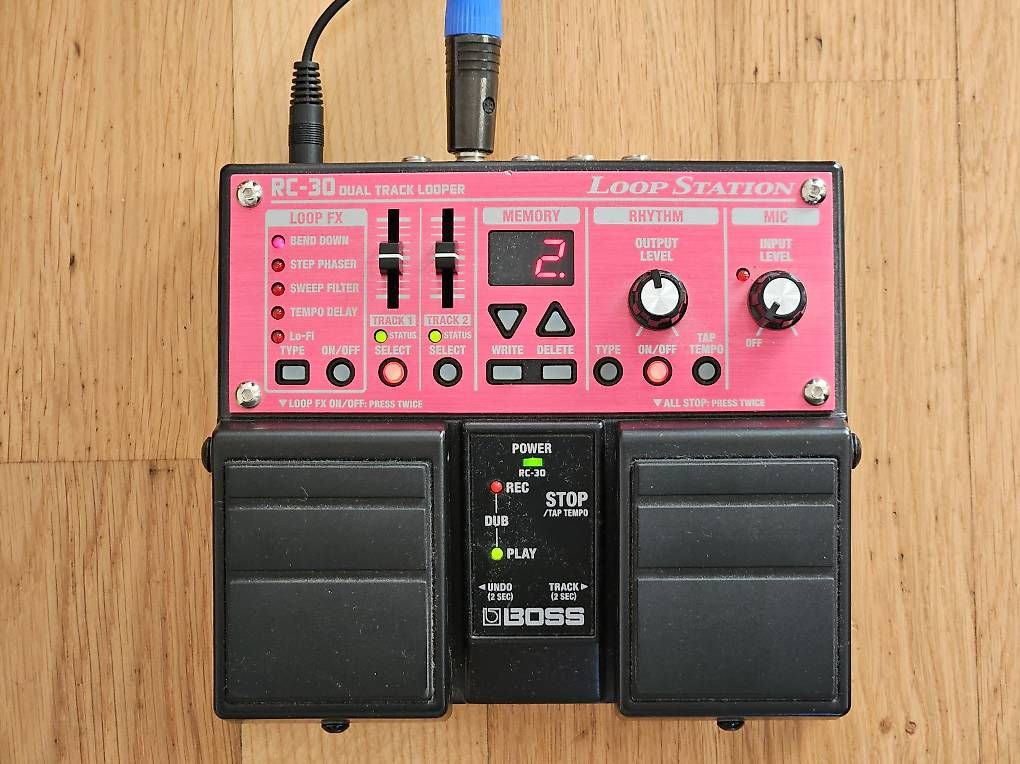 Boss Registratori: Loop Station BOSS RC-30 Dual Track mit Netzteil – Usato da Zürich venduto da BlackPrism