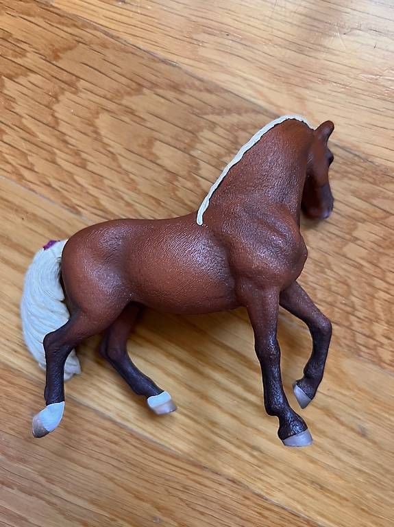 Giocattoli: Schleich Pferd  – Usato da Zürich venduto da Azzurro6 2