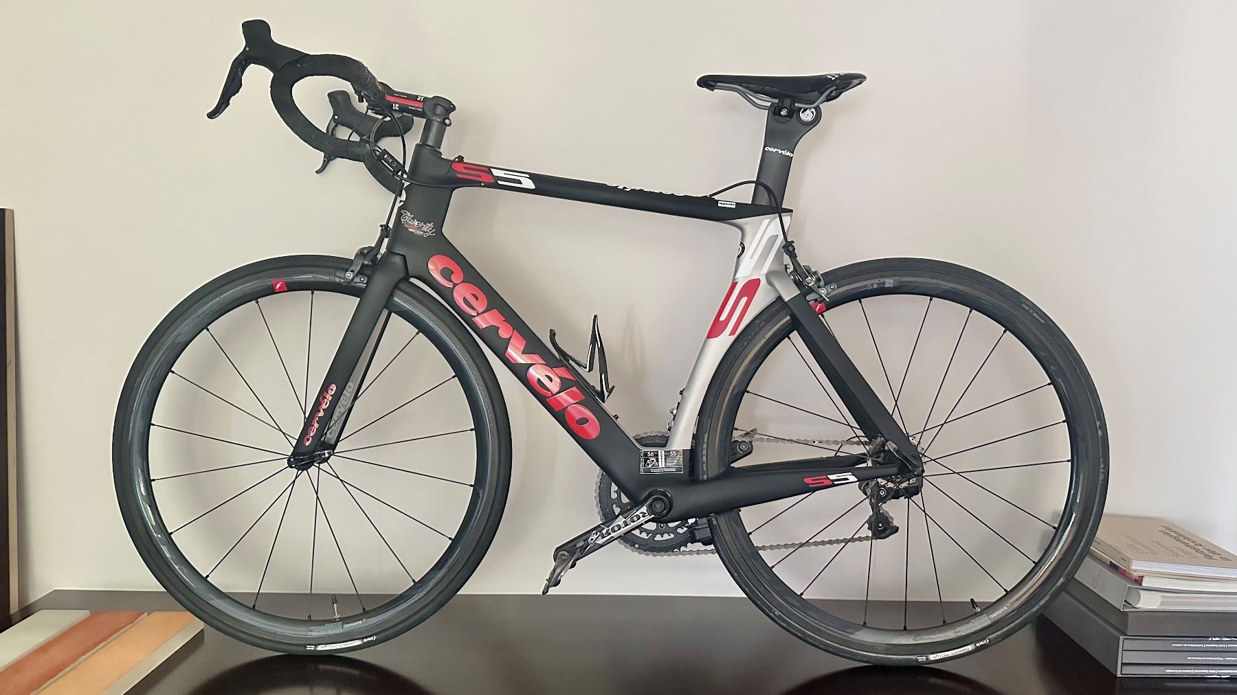 Cervélo Velos: Carbon Rennrad "cervélo S5" – Gebraucht aus Zürich von hel_7jpf