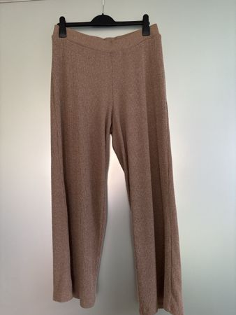 Gemütliche Strickhose von Yessica Gr. 44/46, braun, gut erha