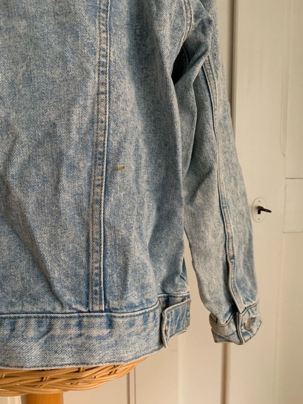 Topshop Giacche: TOPSHOP - Jeansjacke hellblau 38 – Usato da Zürich venduto da Diazaio 3